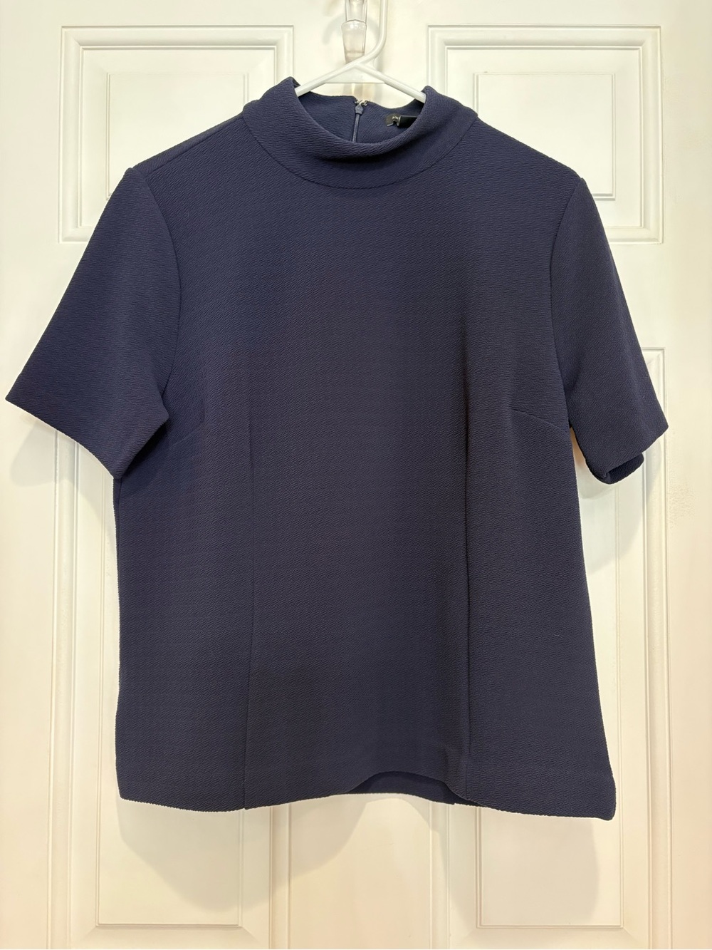 Women’s Ann Taylor Mock Neck Short Sleeve Top, Navy Blue, Size M